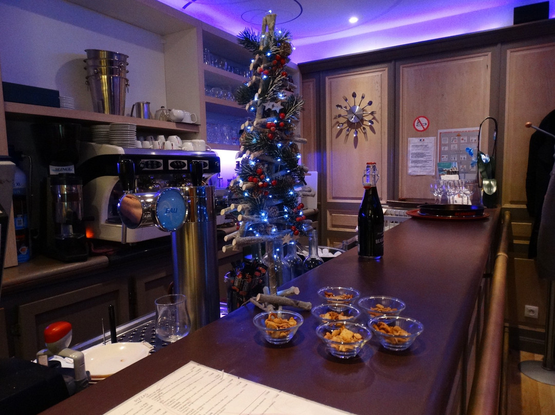 Chartrettes餐馆和美食-la Bacotte