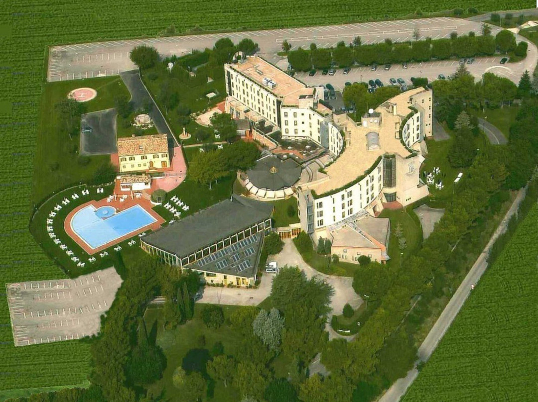 杰西酒店住宿-Hotel Federico II