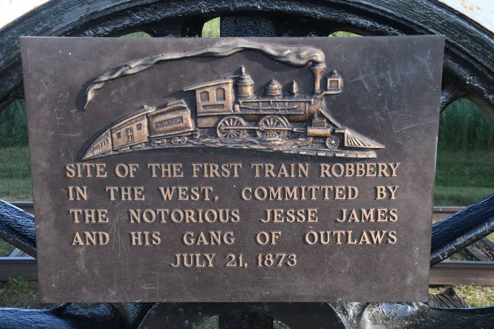 Jesse James Historical Site景点图片