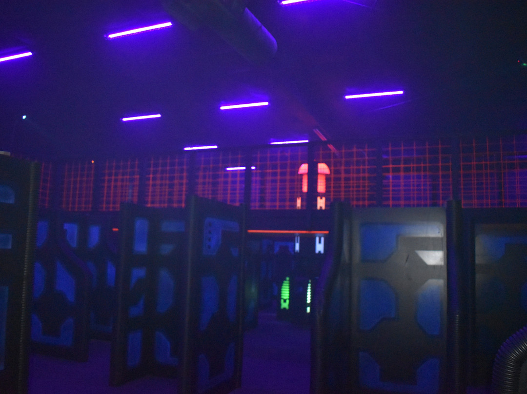 Funopolis Family Fun Center-Commerce必去景点