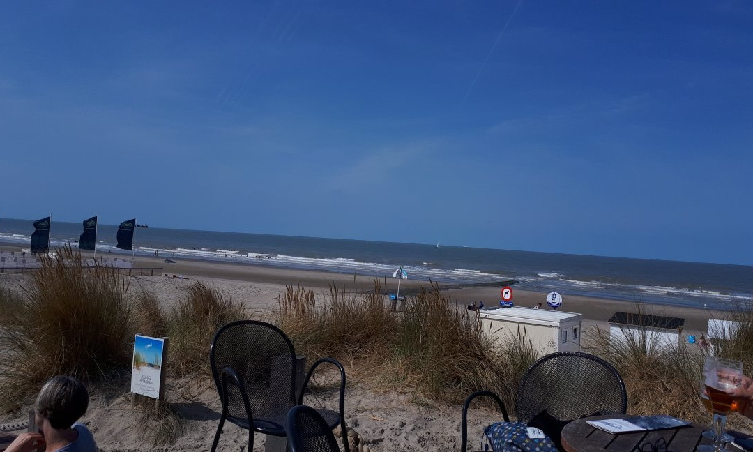 Twins Club-布雷德内必去景点