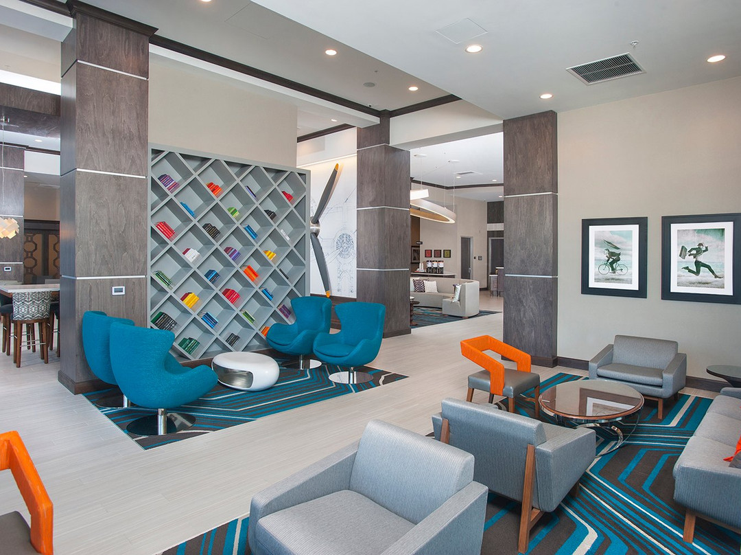 Hampton Inn & Suites LAX El Segundo主图