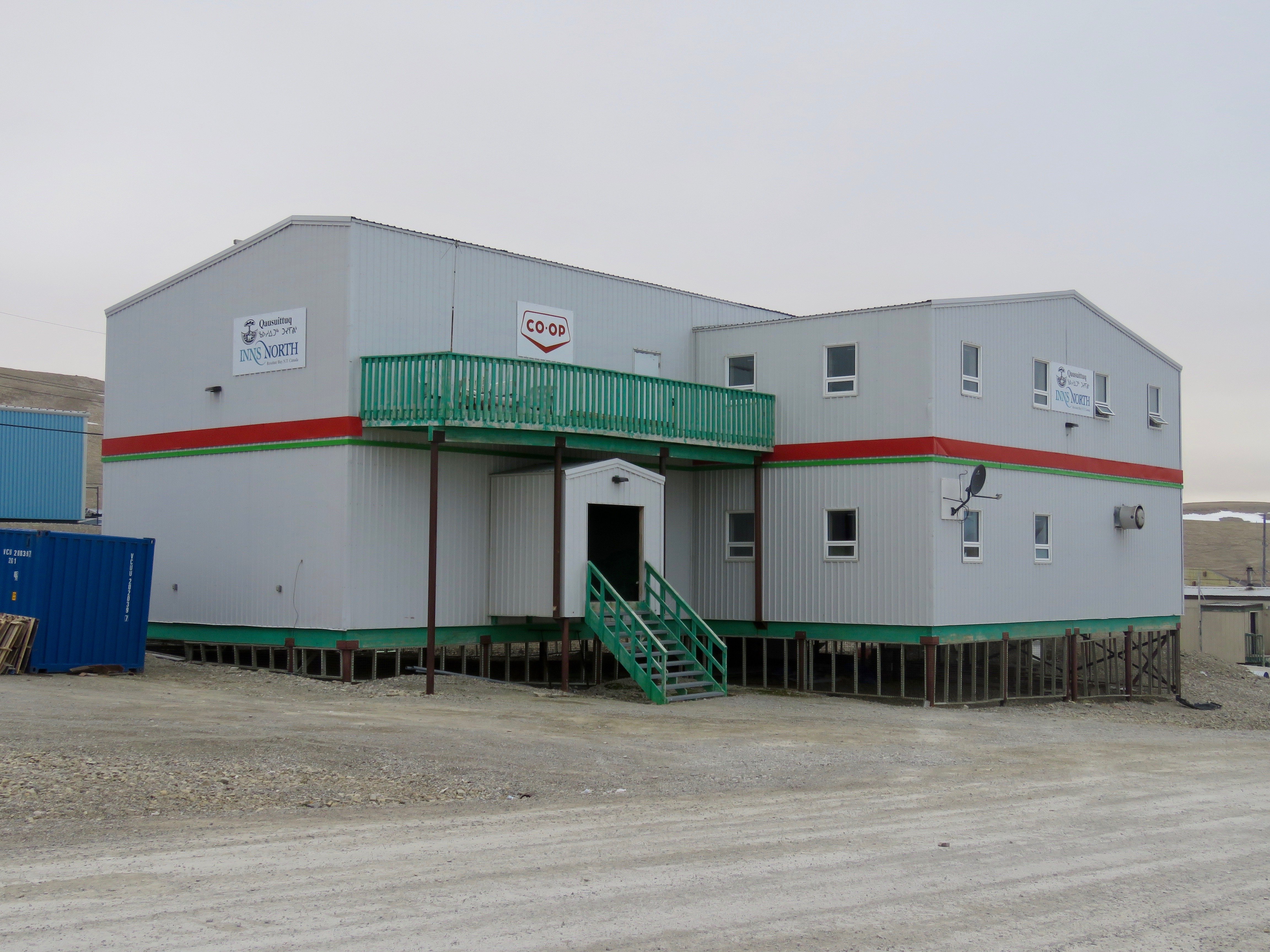 The Qausuittuq Inn-浴室