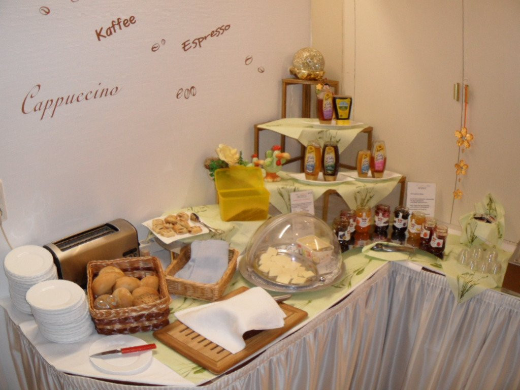 Hotel Goldenes M主图