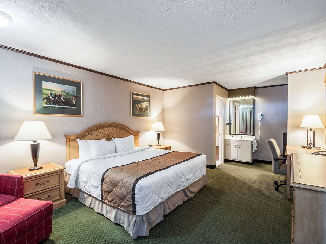 Rodeway Inn & Suites主图