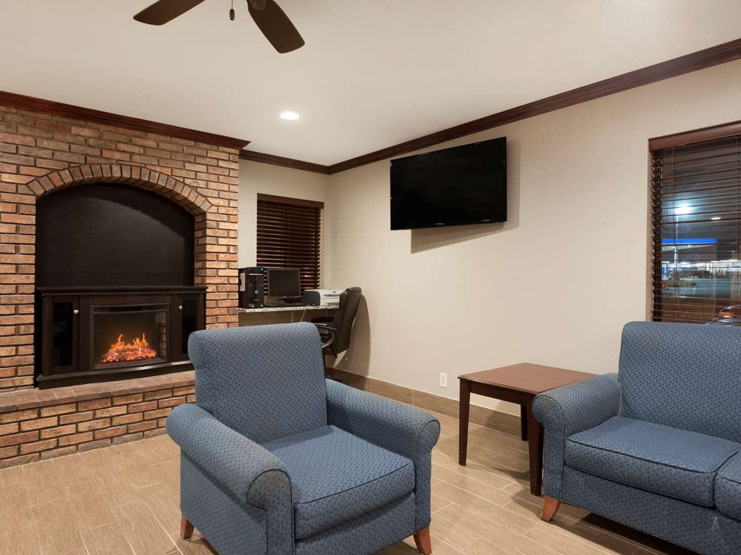 Super 8 by Wyndham Rantoul主图