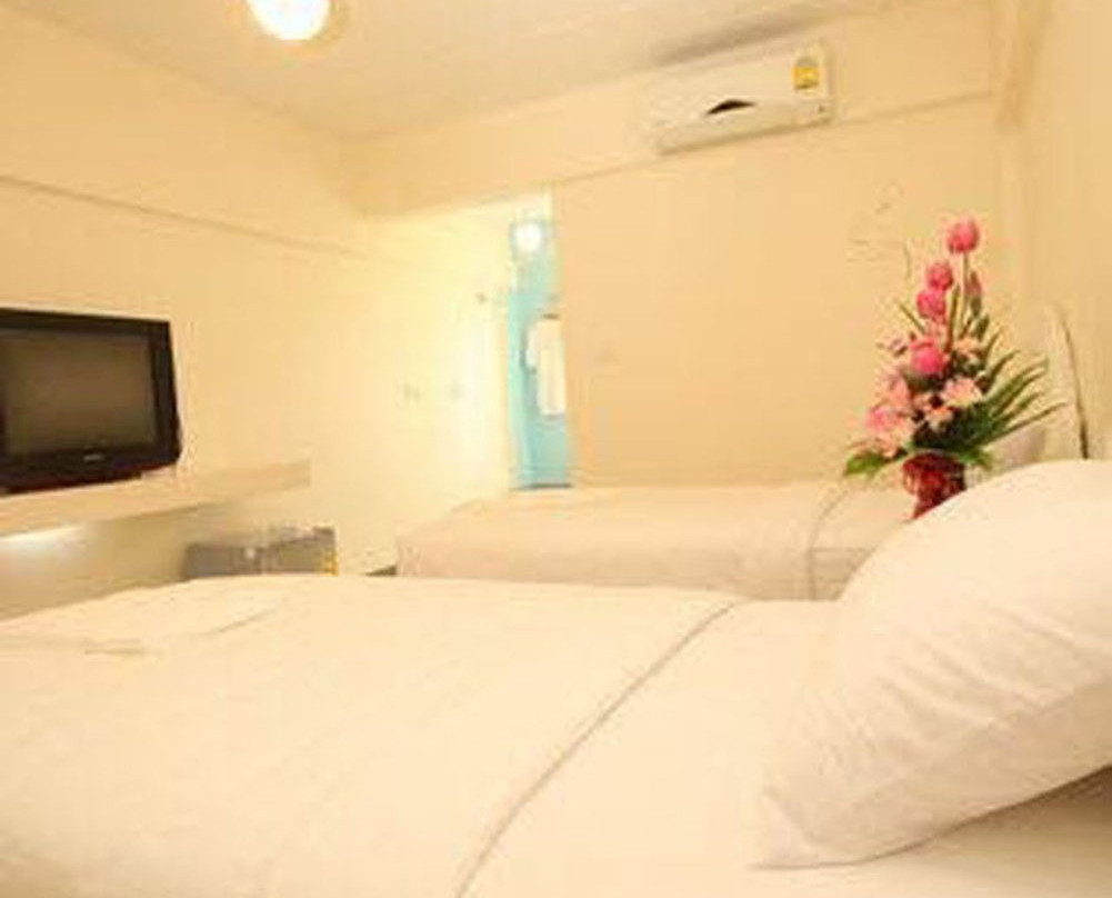 O.U.M. HOTEL主图