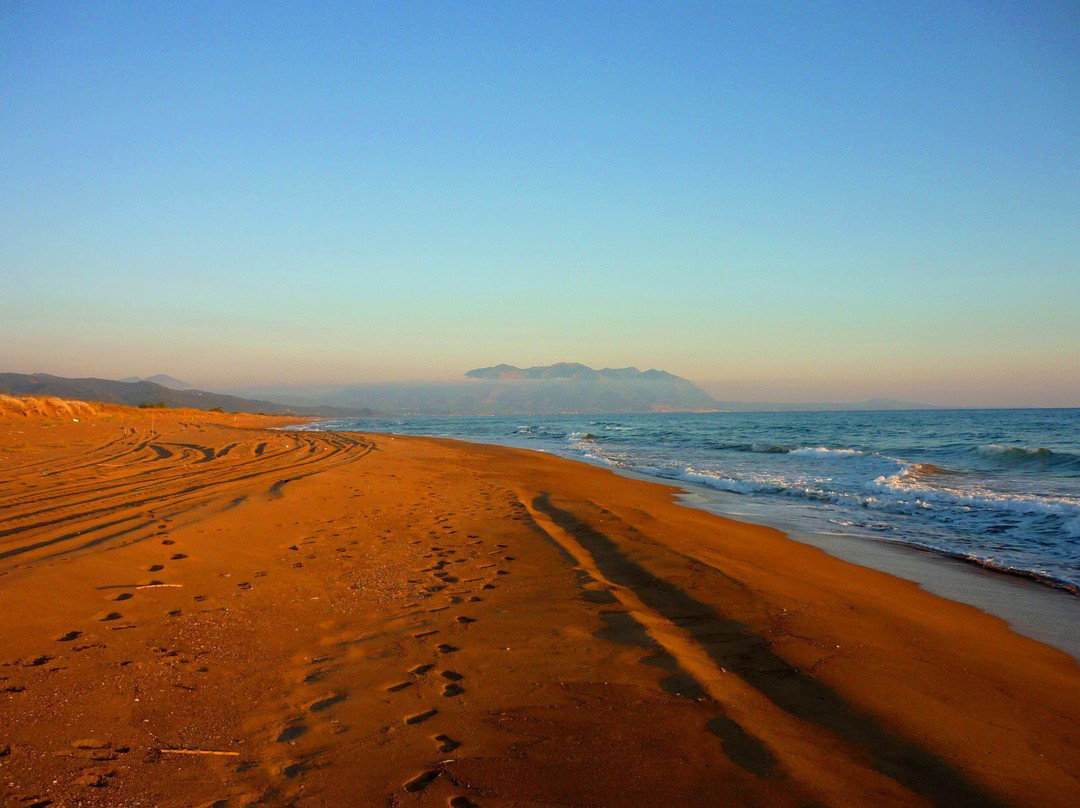 Camping Tholo Beach