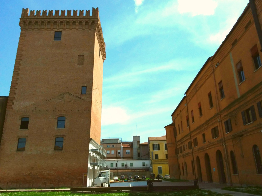 Torre Estense景点图片