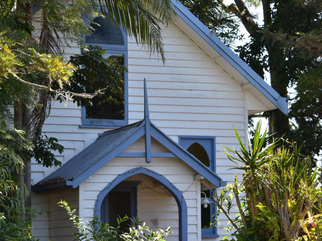 Old Saint Johns Church on Beechmont主图