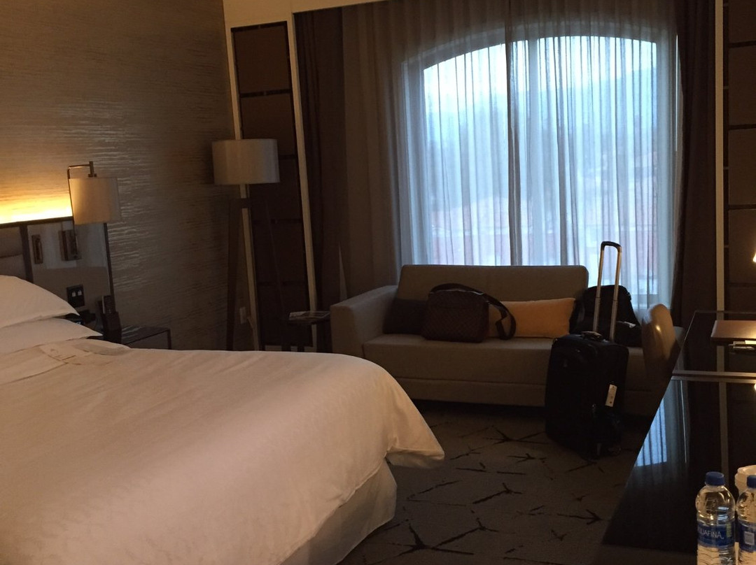 Sheraton Los Angeles San Gabriel主图
