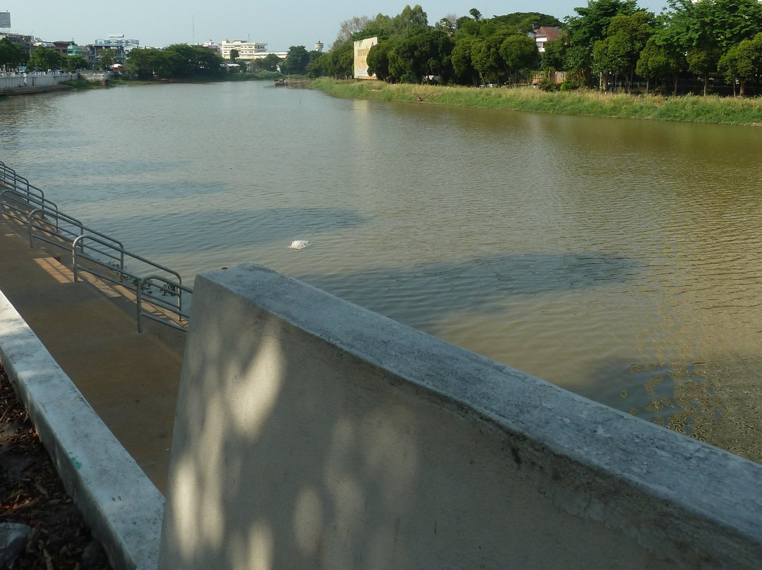 湄平河景点图片
