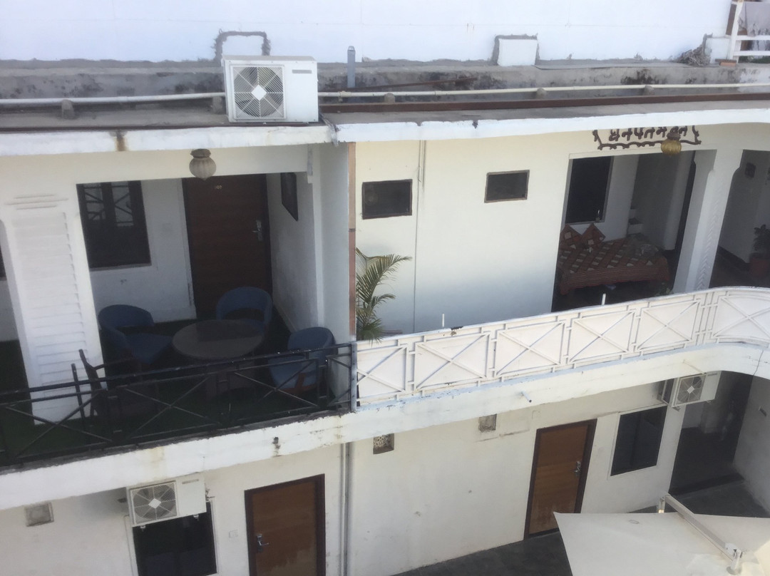 Mount View Kasbah Group主图