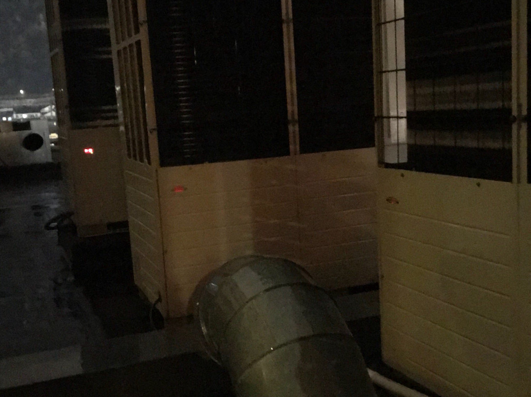 伊萨德酒店主图