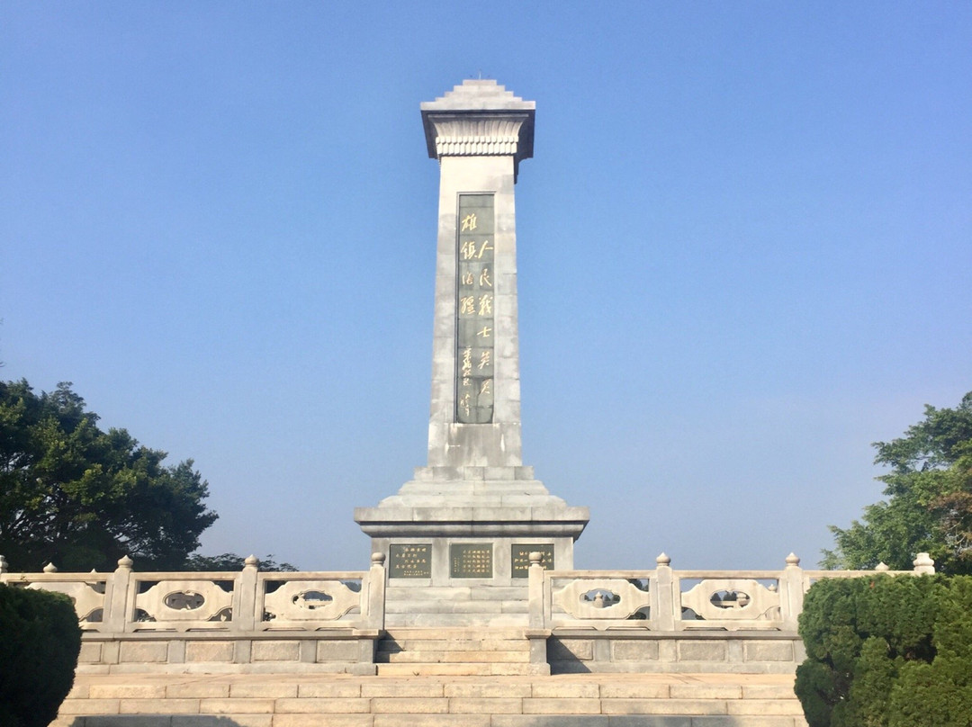东山战斗烈士陵园景点图片
