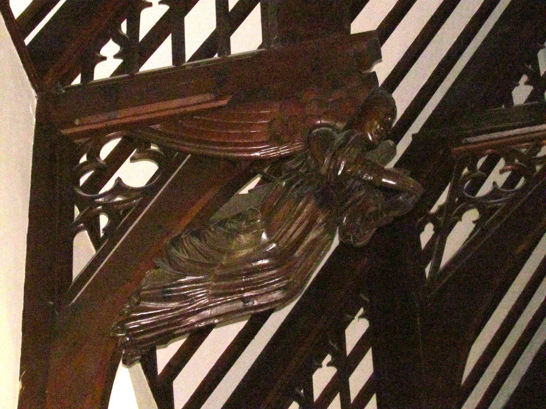 Holy Cross Church-肯梅尔必去景点
