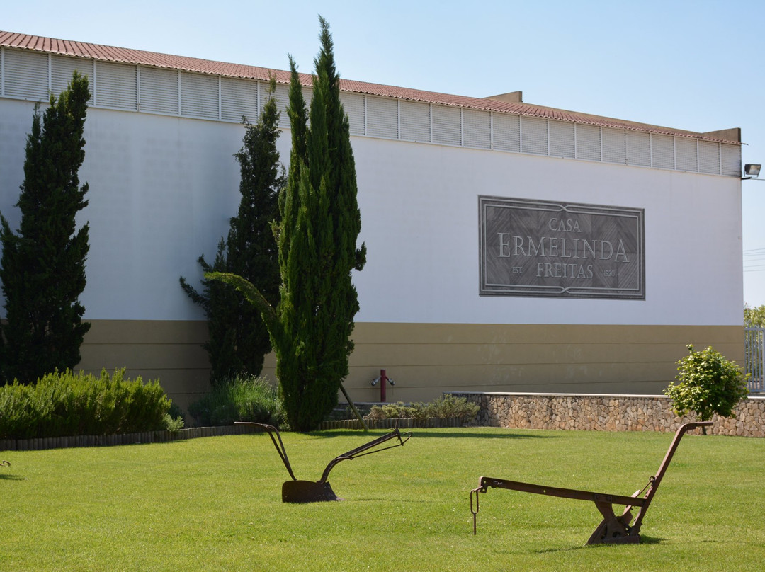 Casa Ermelinda Freitas-Palmela必去景点