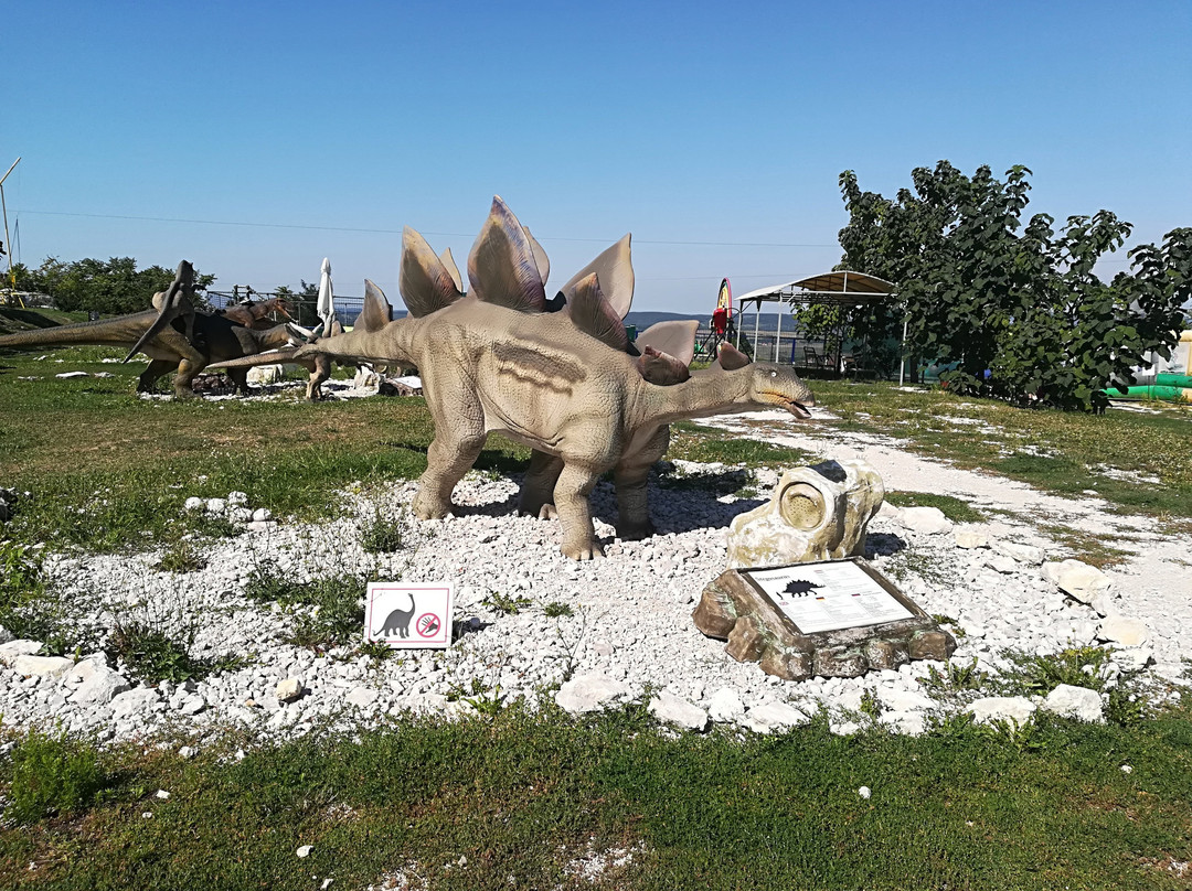 Rezi旅游攻略图片