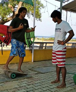 Octopus Surf School Goa-Morjim必去景点