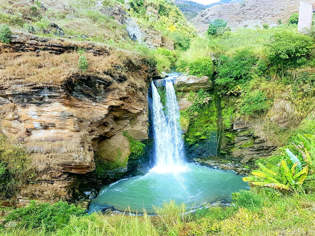 Cachoeira Bigode do Chinês-欧鲁普雷图必去景点