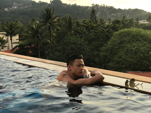 帕利帕斯芭东度假村主图