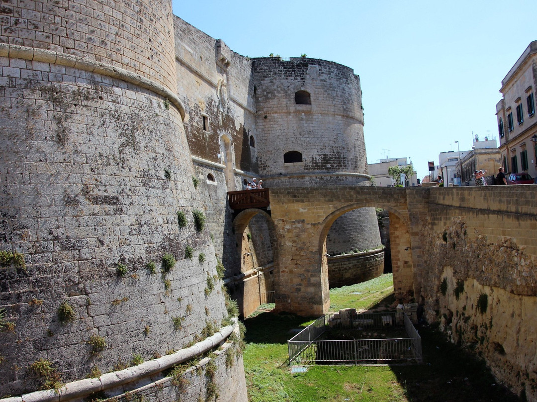 Castello Aragonese e Museo Archeologico Castro-Castro必去景点
