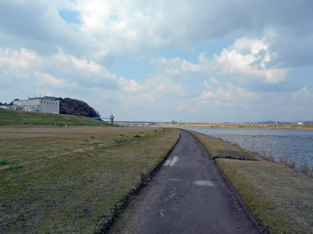 Chiko River Cycling Road景点图片