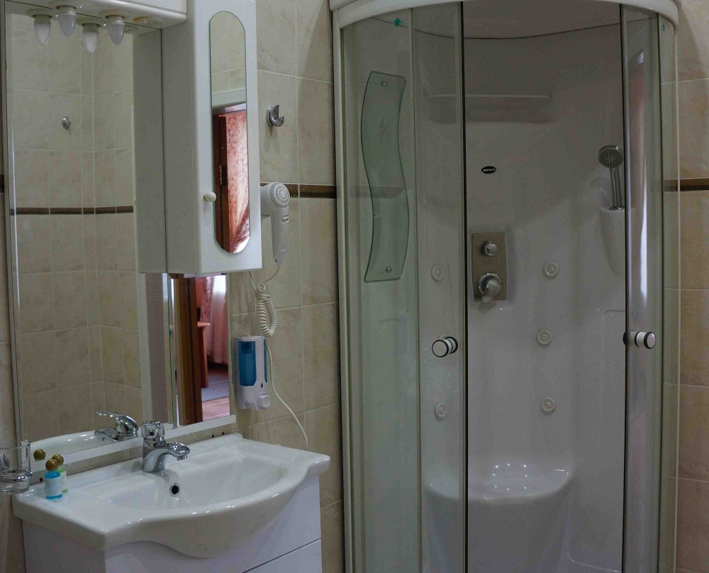 AlpenHof Hotel主图