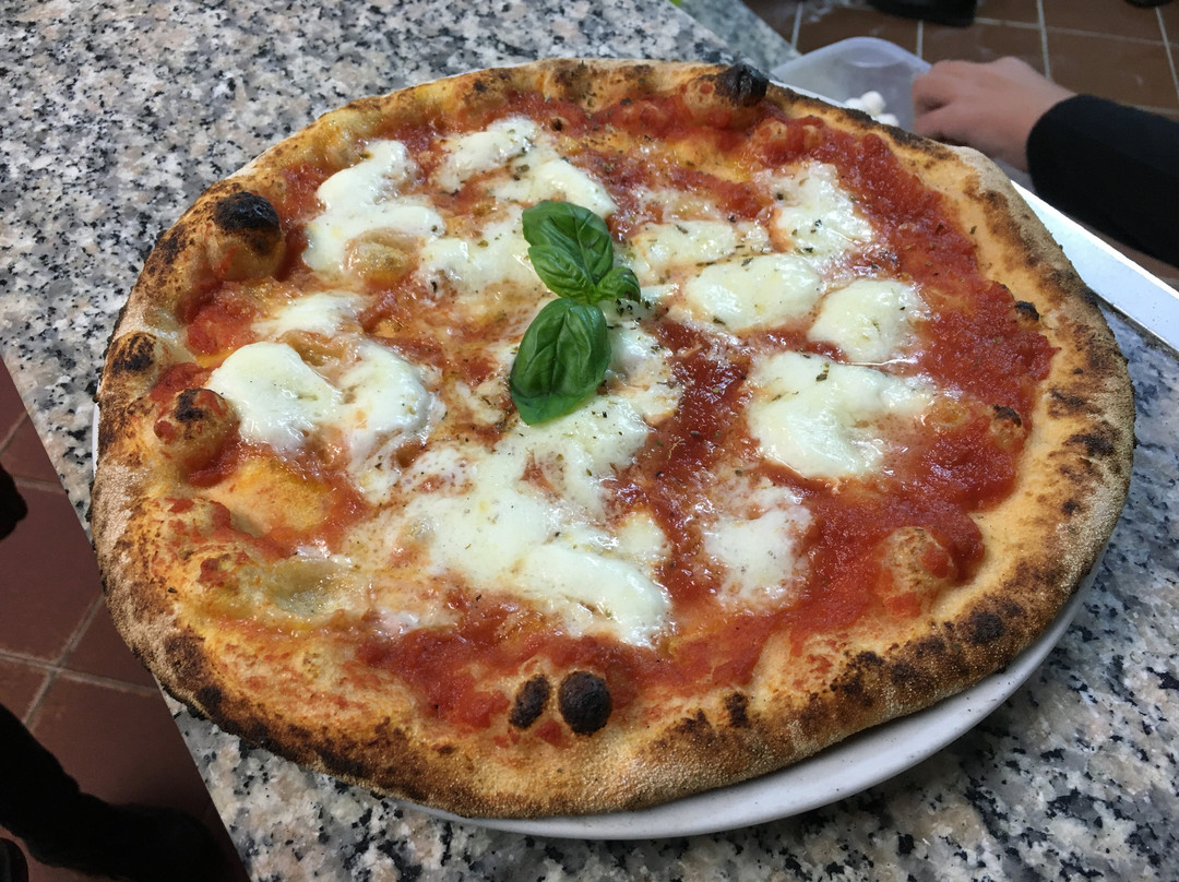 Balestrate餐馆和美食-Onda Azzurra
