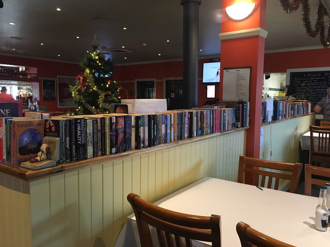 Hill Top餐馆和美食-Hotel Bargo