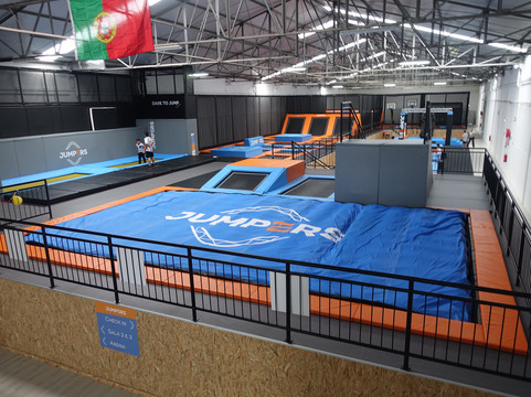 Jumpers Trampoline Park-波尔图必去景点