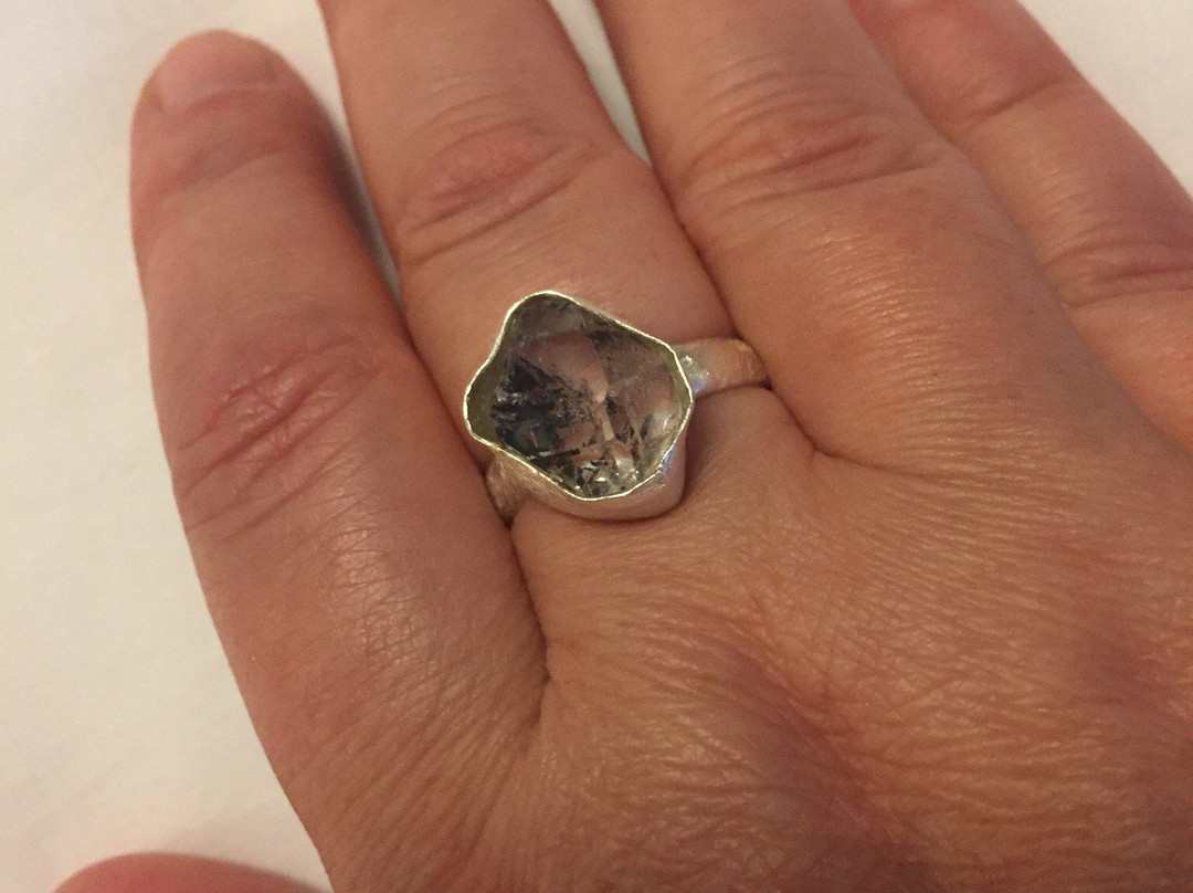 Underart Gallery-凯恩斯必去景点