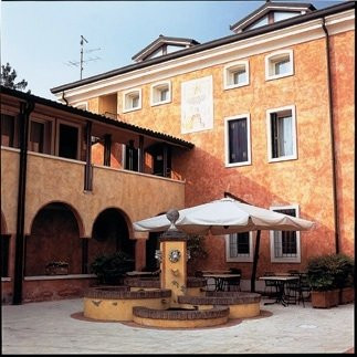 Hotel Residence Il Chiostro主图