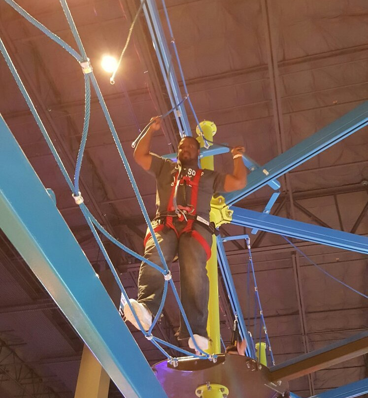 Main Event Entertainment-路易斯维尔必去景点