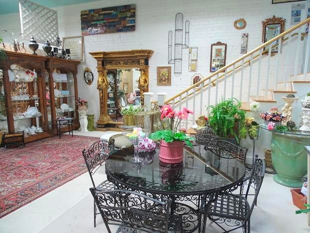 Old Timey Place Antiques景点图片