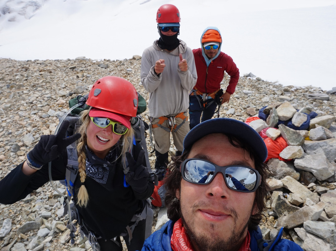 Chile Inexplorado Expediciones - Day Tour-圣地亚哥必去景点