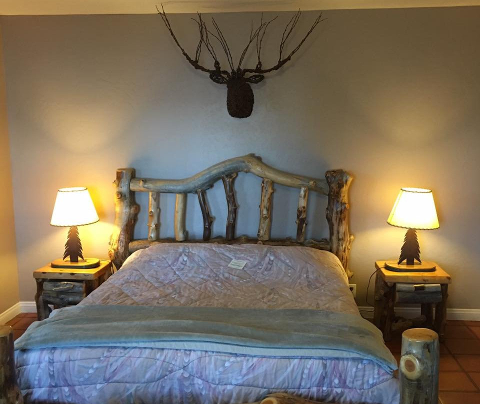 布里奇波特酒店住宿-泰奥加莫诺湖旅馆