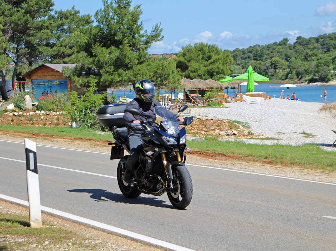 Motorental Istra-普拉必去景点