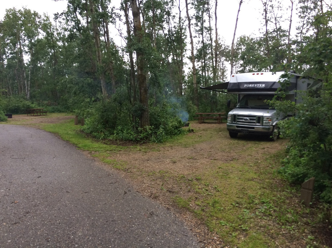 Queen Elizabeth Provincial Park-格里姆肖必去景点