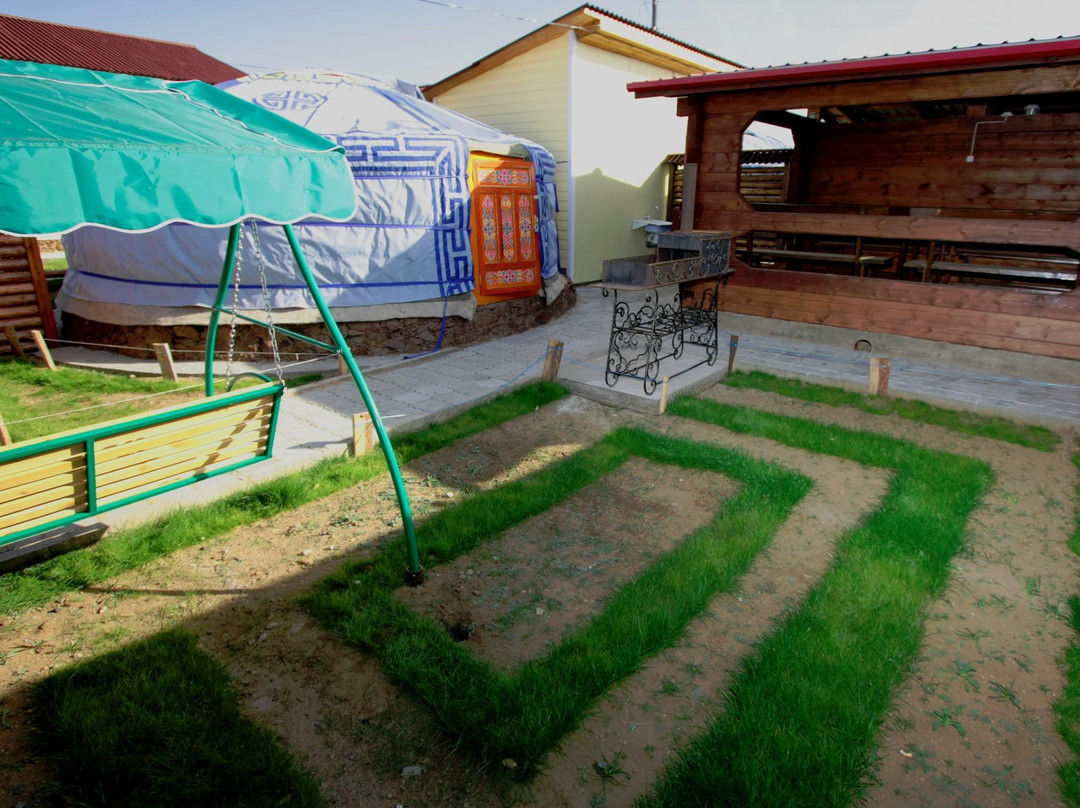 Altargana Yurt Camping