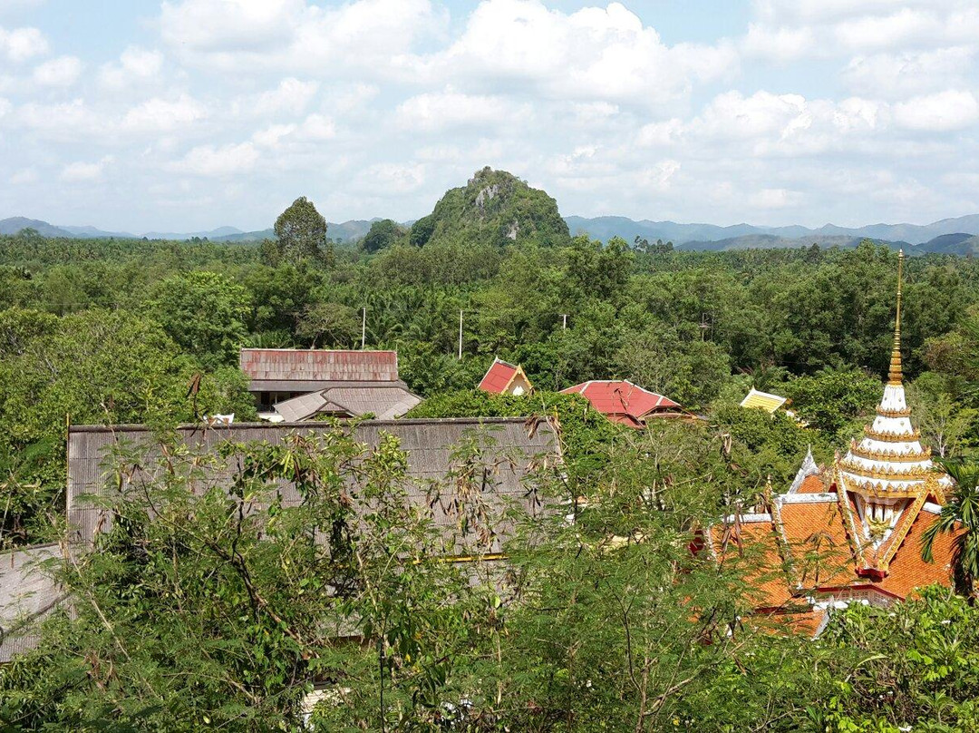 Wat Thep Charoen景点图片