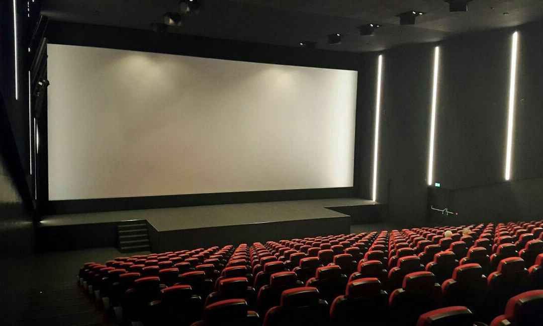 Die Cinema 8 AG-Schoeftland必去景点