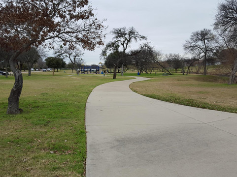 Nob Hill Greenbelt-卡罗尔顿必去景点