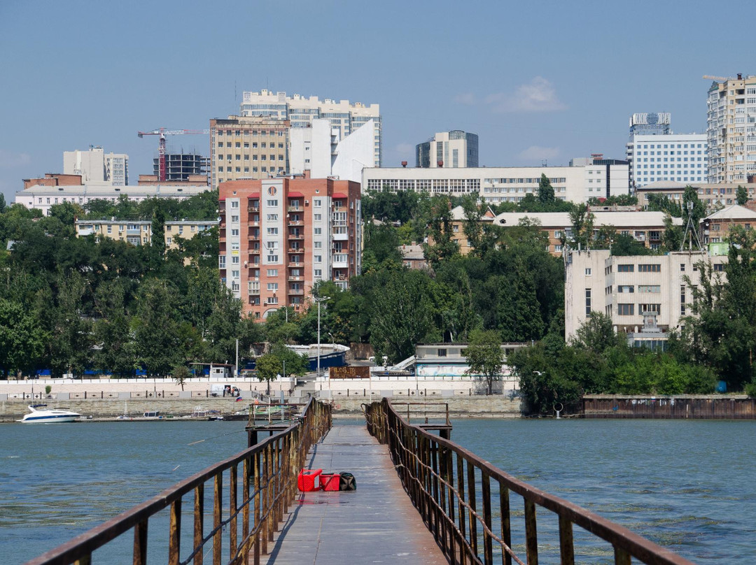 Levberdon City Beach景点图片