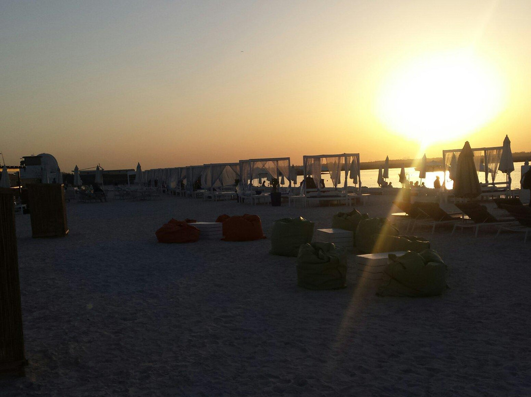 亚斯海滩-阿布扎比必去景点