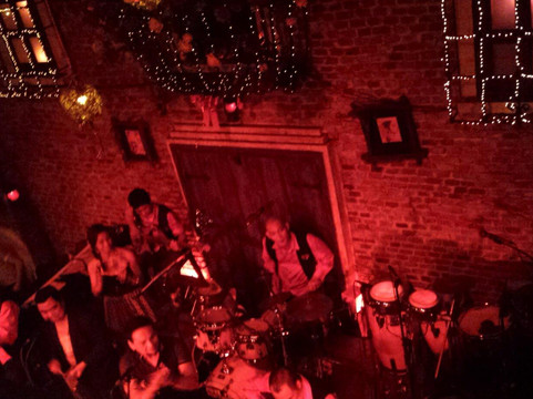 Carmen Bar-胡志明市必去景点