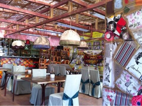 Tunoshna餐馆和美食-Kafe Belye nochi