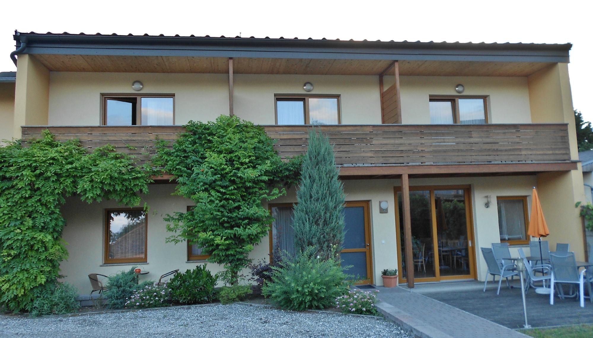 Weinbauernhof Vier Jahreszeiten-客卧