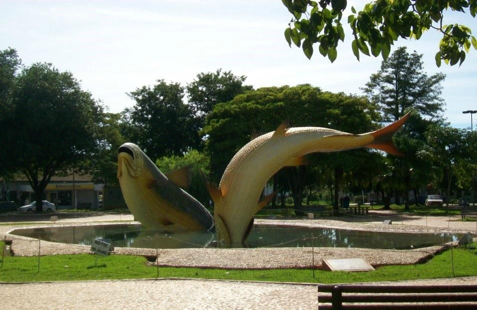 Praça da Liberdade-博尼图必去景点