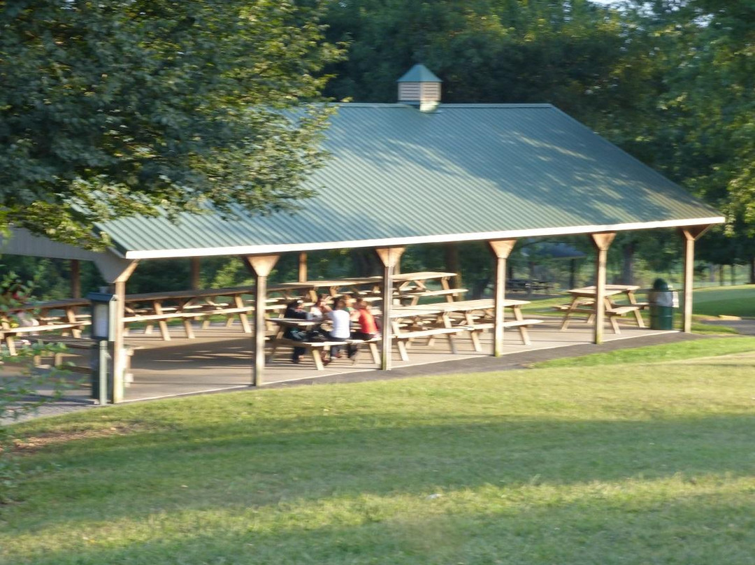 W.O. Riley Park-Woodstock必去景点